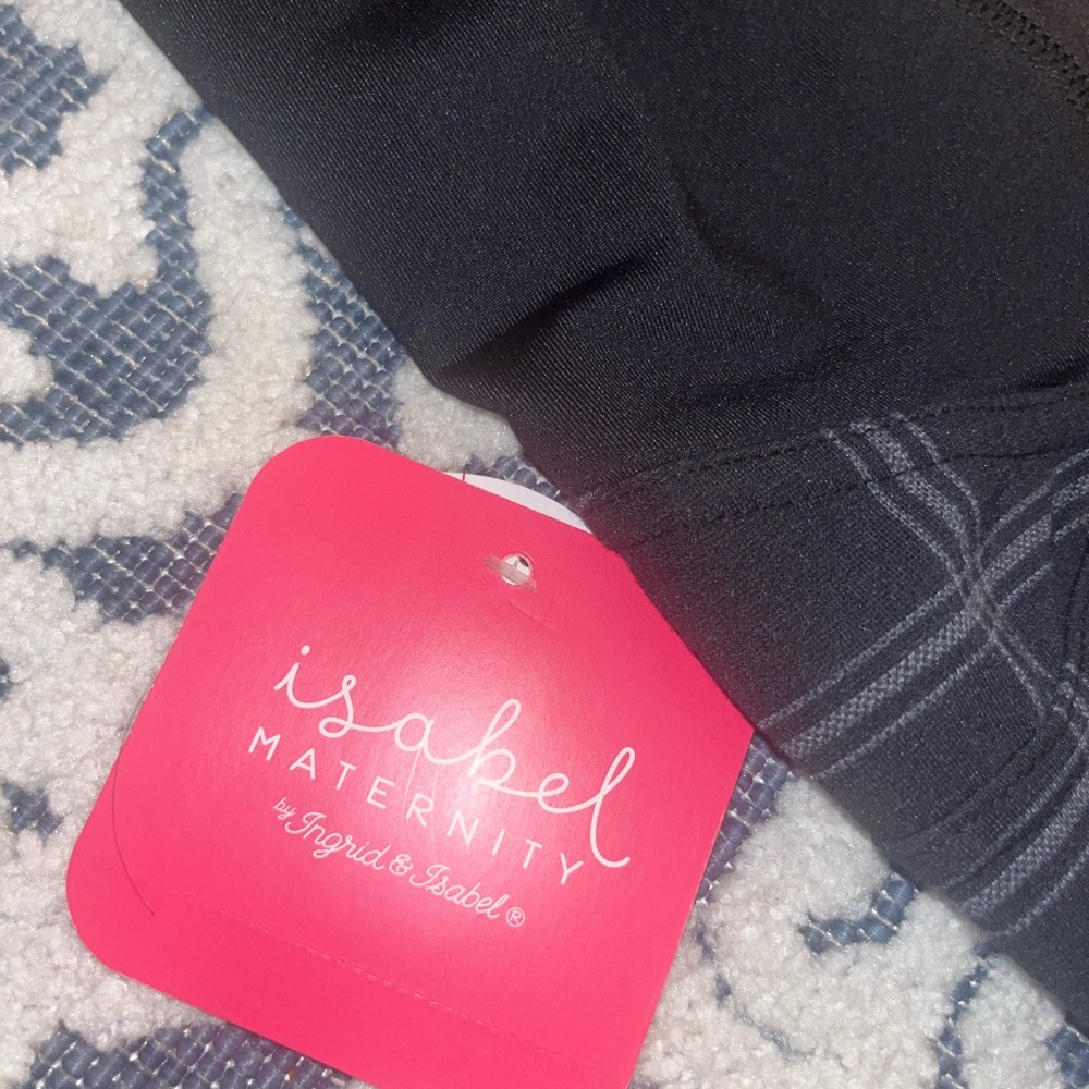 Maternity pants size small